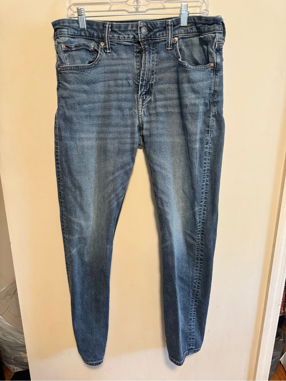 Classic Mens Blue Denim Jeans - American Eagle